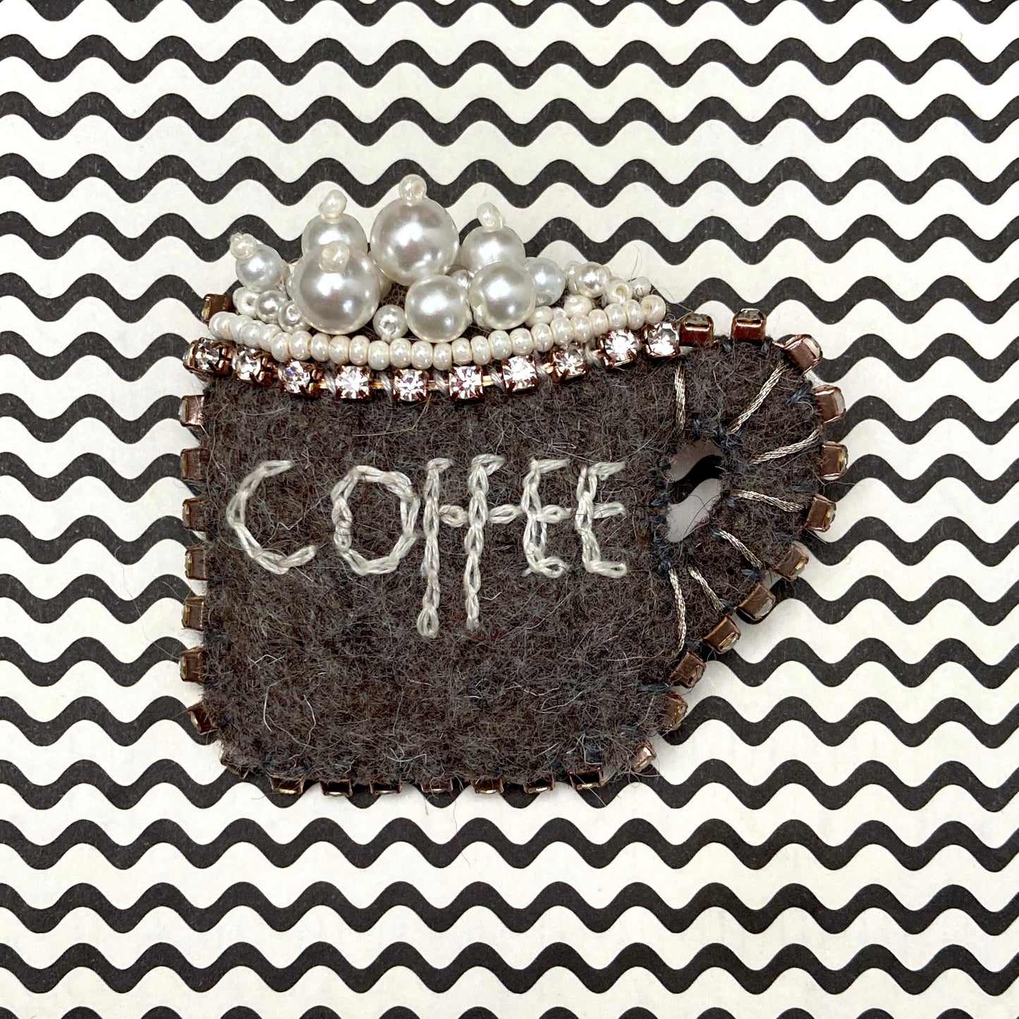 Cafe Life Brooch - Coffee Beige