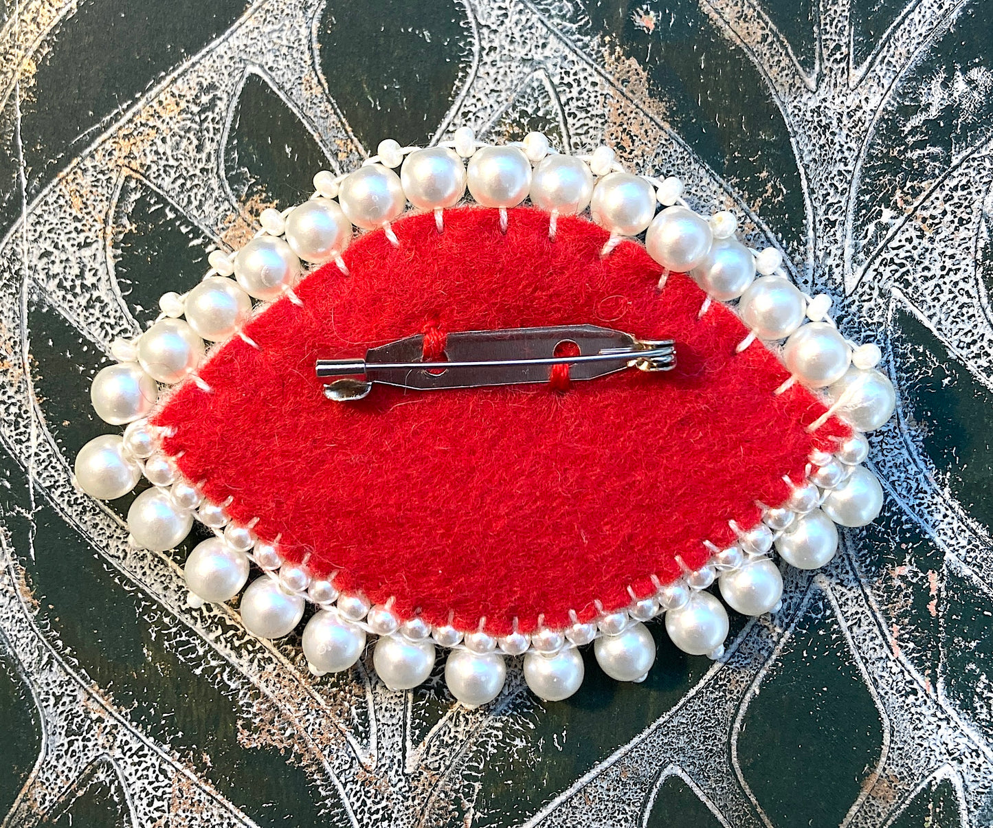 Eye Brooch - Pearly