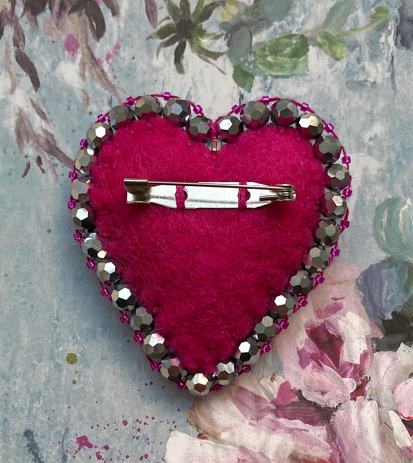 Heart Brooch Velvet - Dark Grey