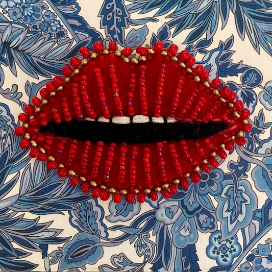 Lips Brooch - Red
