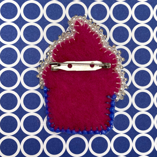 Cafe Life Brooch - Cupcake Blue
