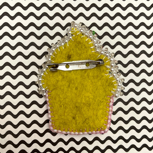 Cafe Life Brooch - Cupcake Pink