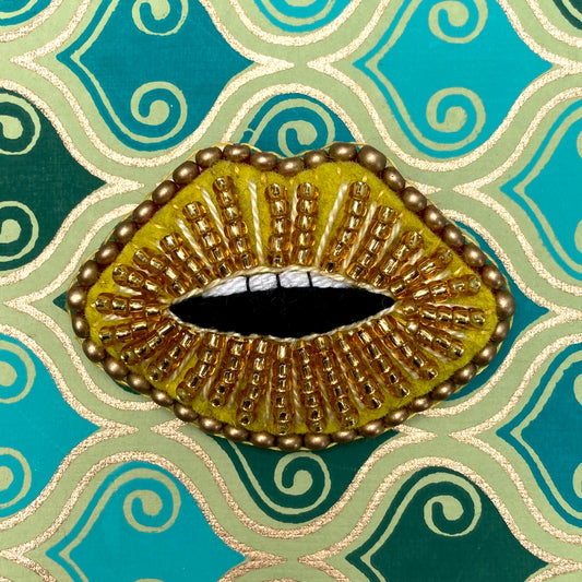 Lips Brooch - Gold & Yellow