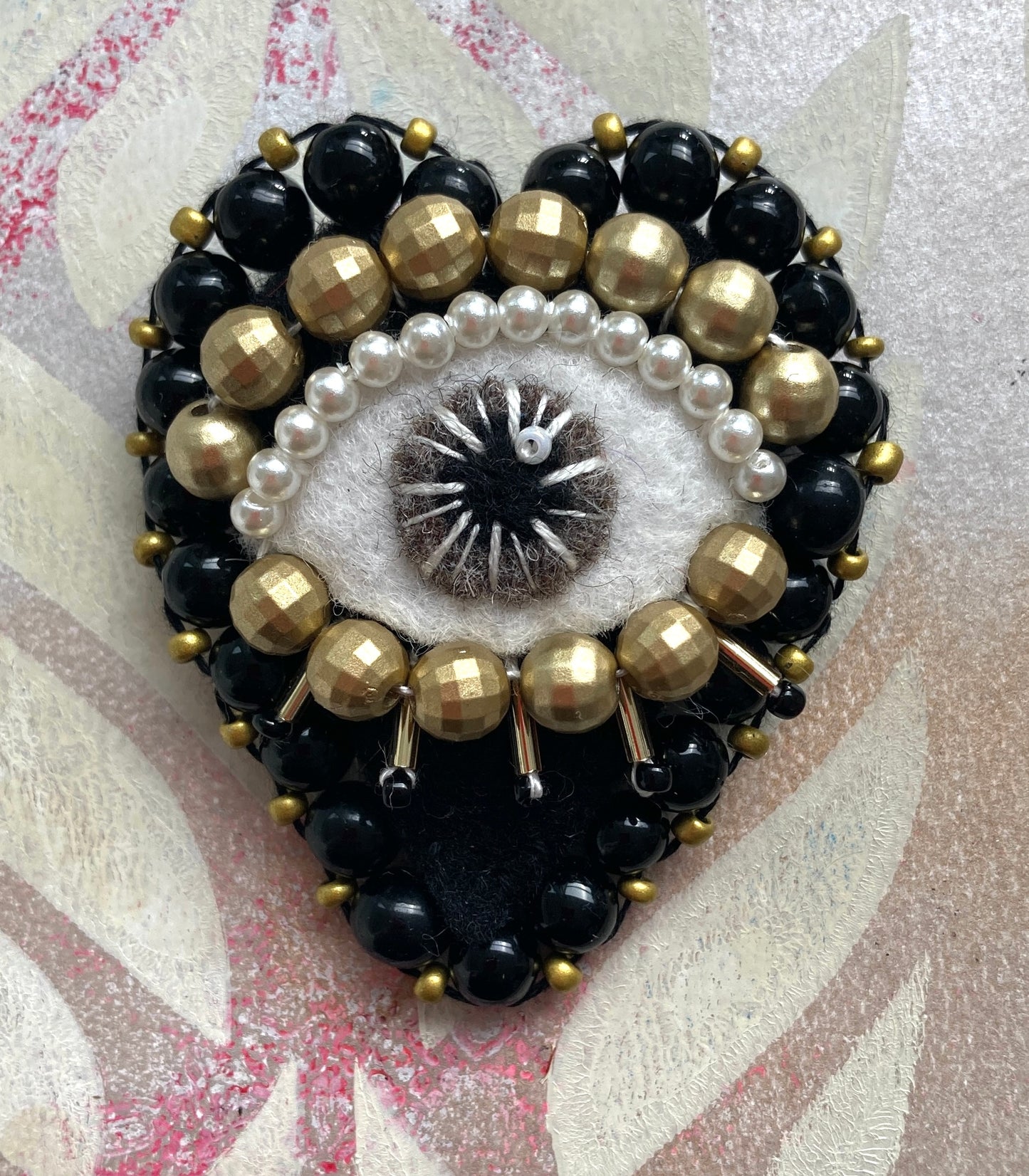 Heart Brooch - Chunky Black & Gold