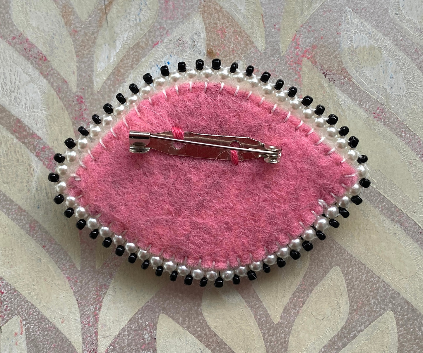 Eye Brooch - Black & Ivory