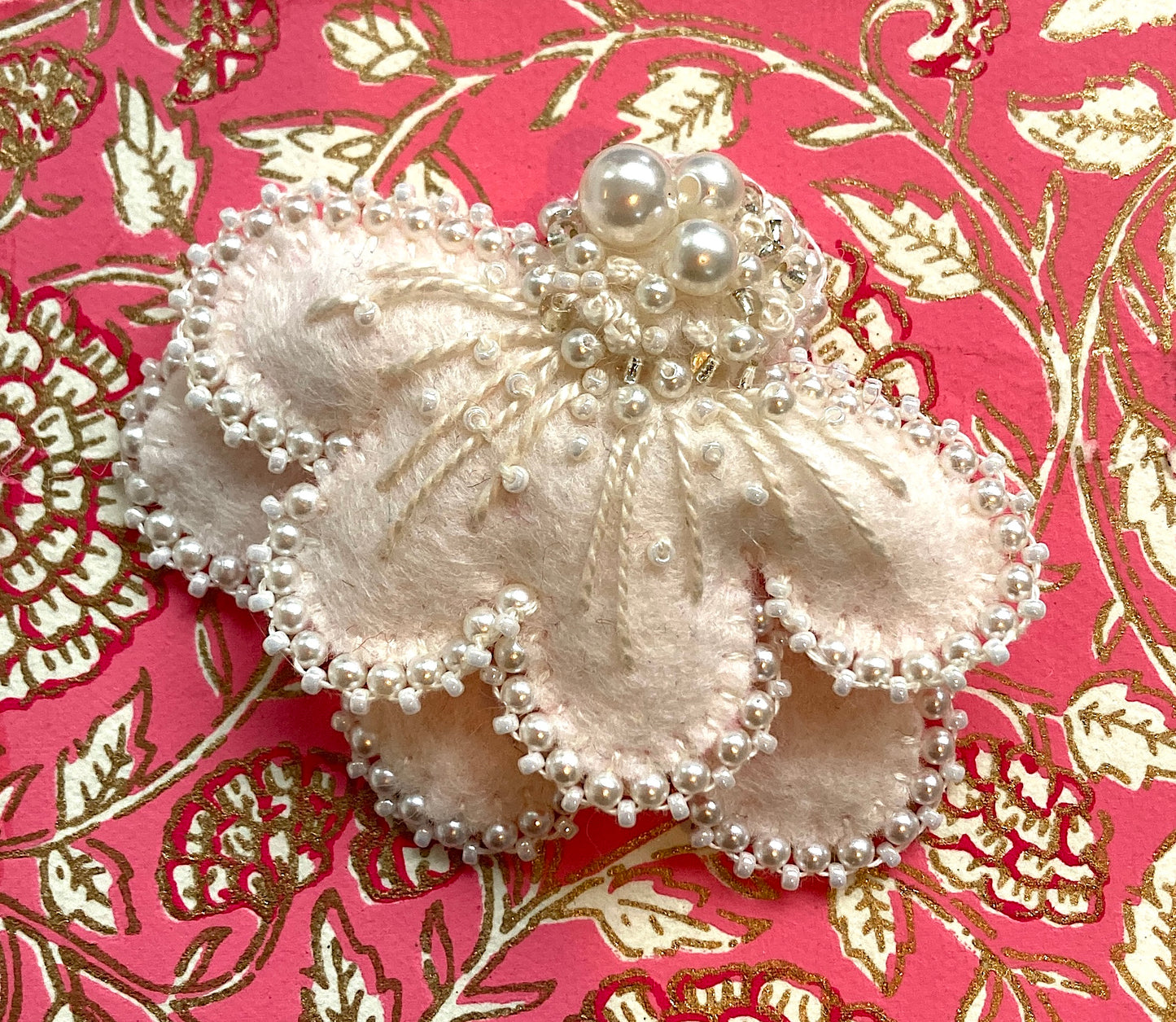 Flower Brooch - Ivory